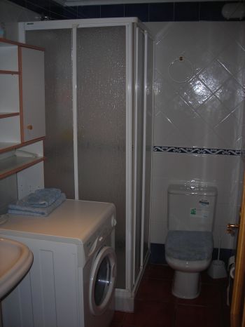 ALQUILO ESTUDIO EN FOZ-PLAYA RAPADOIRA (7)