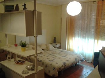 ALQUILO ESTUDIO EN FOZ-PLAYA RAPADOIRA (2)
