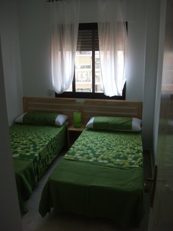 Apartamento 3 dormitorios a 500 mt. de la playa de sabinillas mani (4)