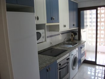 Apartamento 3 dormitorios a 500 mt. de la playa de sabinillas mani (6)