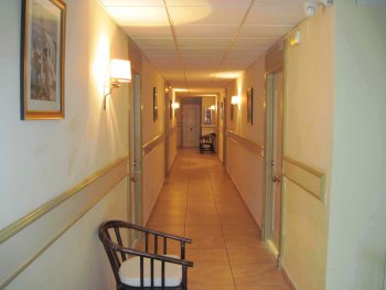 Pasillo de acceso al estudio