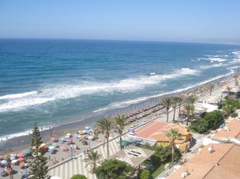 apartamento primera linea playa