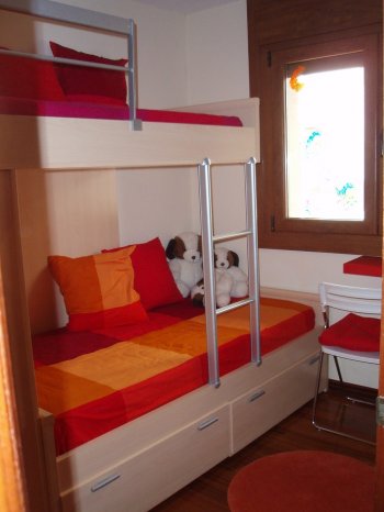 Precioso chalet independiente a 5´ caminando de la playa con jardi (4)