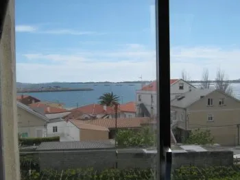 Amplio apartamento en vilanova de arousa (6)