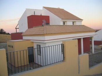 Chalet en parcela de 1000 m2 (2)
