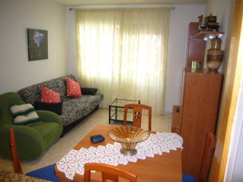 Sala de estar piso 1