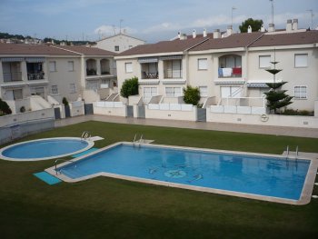 Apartamento 3-4 pers. con piscina  comaruga