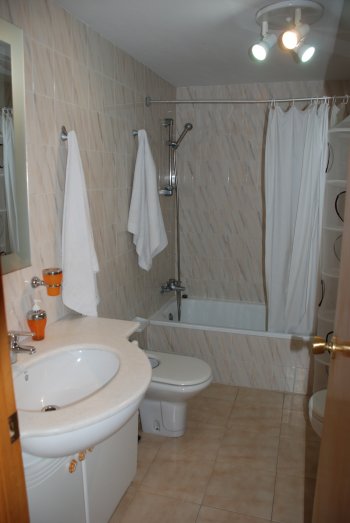 lavabo, bañera,bidet, lavadora,wc