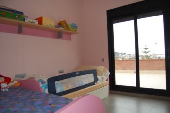 Habitación con 3 camas