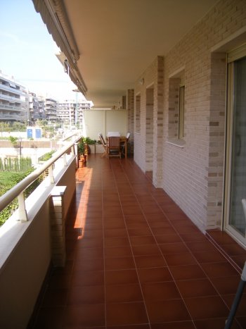 Gran apartamento en salou cerca de la playa y del centro