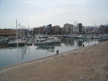 PUERTO DE PORTIVO