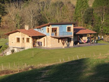 Alquilo casa en bolibar, adaptada minusvalidos