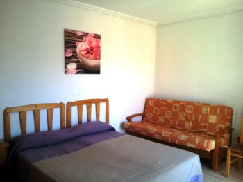 Chalet piscina indep.5 dormitorios,4 aseos,10 pax,3km a playa (7)