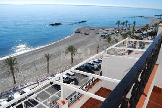 APARTAMENTOS PRIMERA LINEA EN CASTELL DE FERRO (GRANADA)