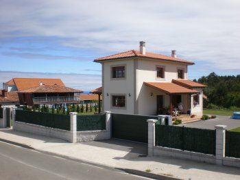 Chalet a 1000 m de playa (Bandera azul)