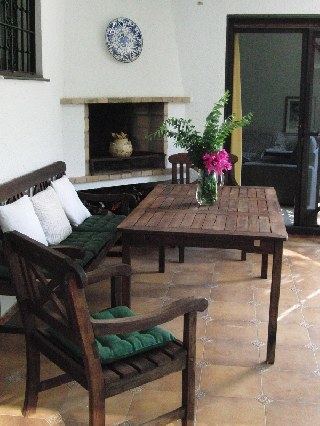 Villa con bonito jardín y piscina en Calahonda (5)