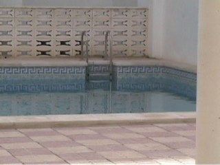 Alquilo apartamento de un dormitorio con piscina en playa de Gandi (4)