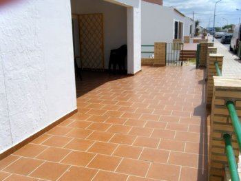CHALET EN 2ª LÍNEA DE PLAYA DE LA ANTILLA