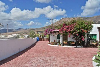 Apartamento Rural La Buganvilla (1)