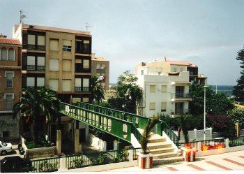 Se alquila piso para Junio y Julio en Torrenueva