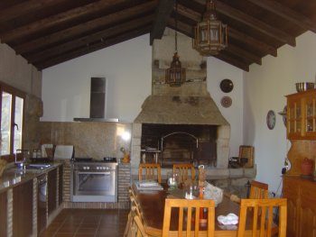 Casa con piscina (1)