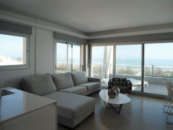 Apartamento nuevo en primera linea de playa (3)
