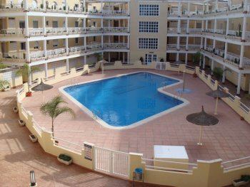 Alquilo apartamento vistas al mar (4)