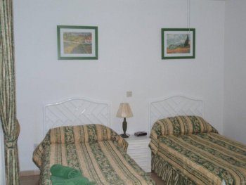 Apartamento en San Pedro de Alcantara, Urbanización con todo. (1)