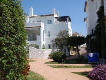Apartamento en San Pedro de Alcantara, Urbanización con todo. (4)