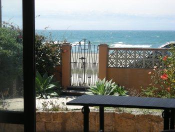 Chalet individual primerísima línea de playa