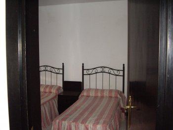 Piso en el casco antiguo (junto a teatro falla y al barrio la viña (2)