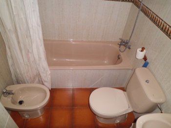 ba&ntilde;o