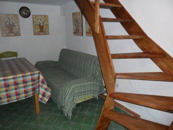  (2)