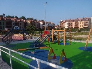 BAJO CON PORCHE Y JARDIN.URB. QUINTAS DEL MAR-BARRO-(LLANES)  (5)