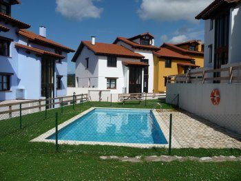 Duplex en colombres a 2 km. playa (1)