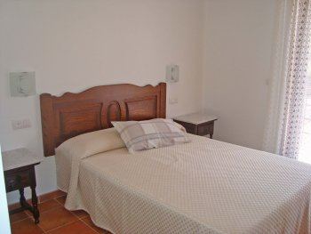 Vivienda con terraza (2)