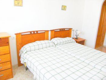 Apartamento con 1 dormitorio, piscina  y aire acondicionado junto  (2)