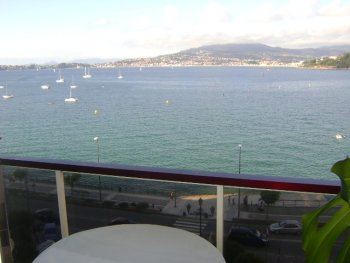 Baiona piso 1º linea de playa impresionantes vistas agosto