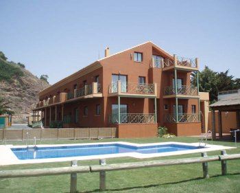 Estudios/apartamentos en la misma playa de almayate, a 3 km de torre del mar