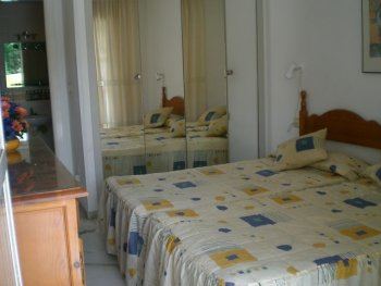 Apartamento torremolinos piscina, cerca playa, 1 dormitorio (2)