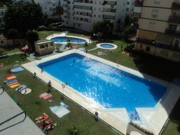 3 piscinas