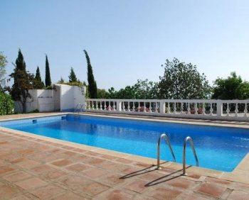 Villa en almuÑecar dominando el mar y la montaña