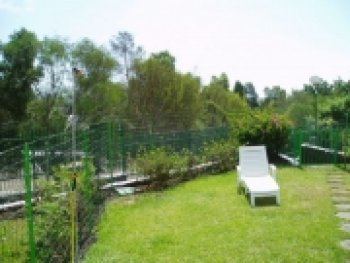 ESTUPENDO Y TRANQUILO APARTAMENTO CON JARDIN INDEPENDIENTE