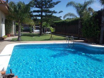 Magnifica villa Mara en Valdelagrana Puerto de Santa María para 10/15 prsonas