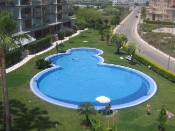Hipica, golf y playa en atico en oliva