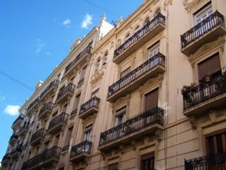 PISO GRANDE Y ECONOMICO EN CENTRO CIUDAD