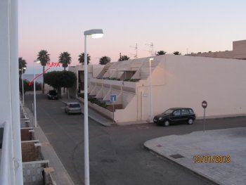 Apartamento en san jsose a 50m de la playa (barato)