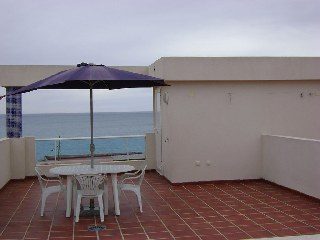 ático con espectaculares vistas al mar (1)