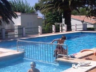 ALQUILO BONITO APARTAMENTO EN MENORCA (1)