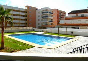 Precioso piso junto al mar. ideal vacaciones , (2)